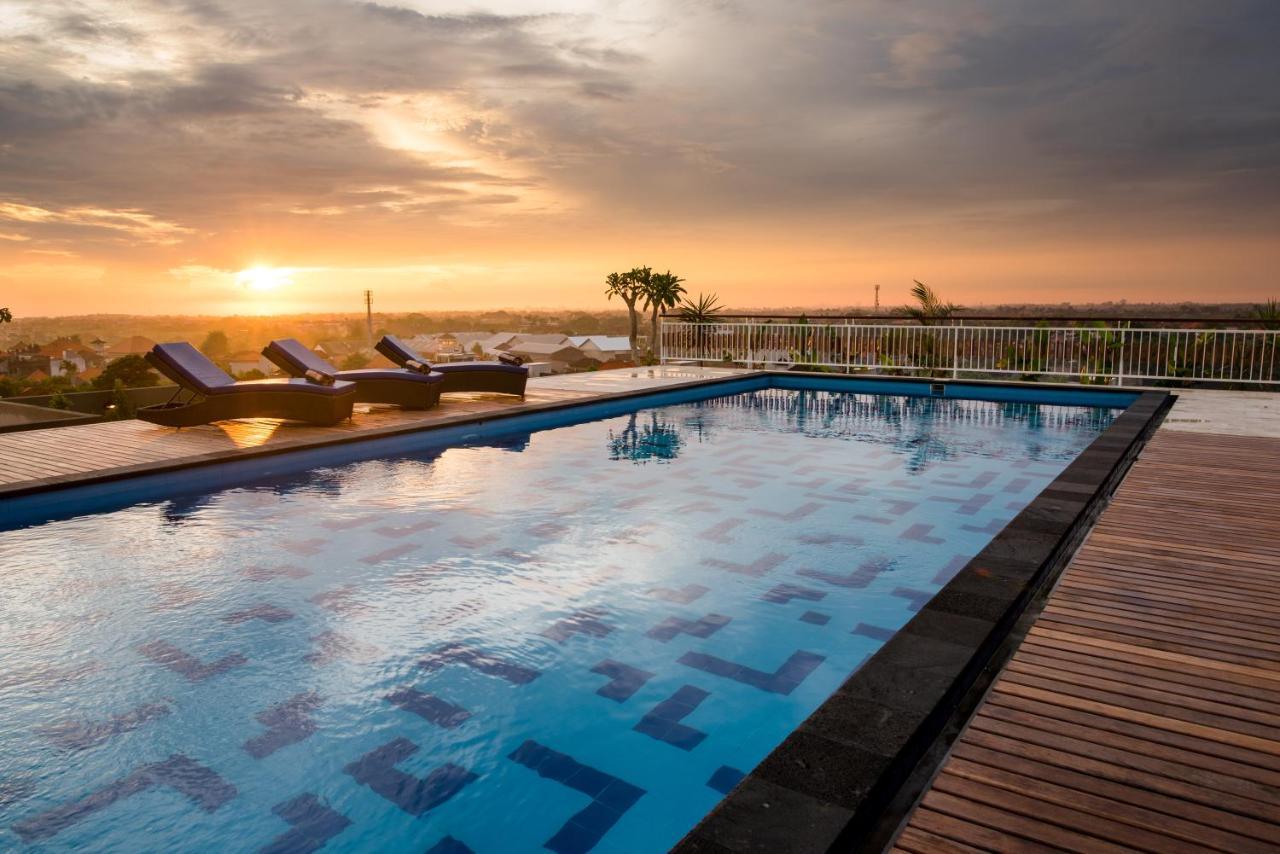 Canggu Dream Village Hotel And Suites Екстериор снимка