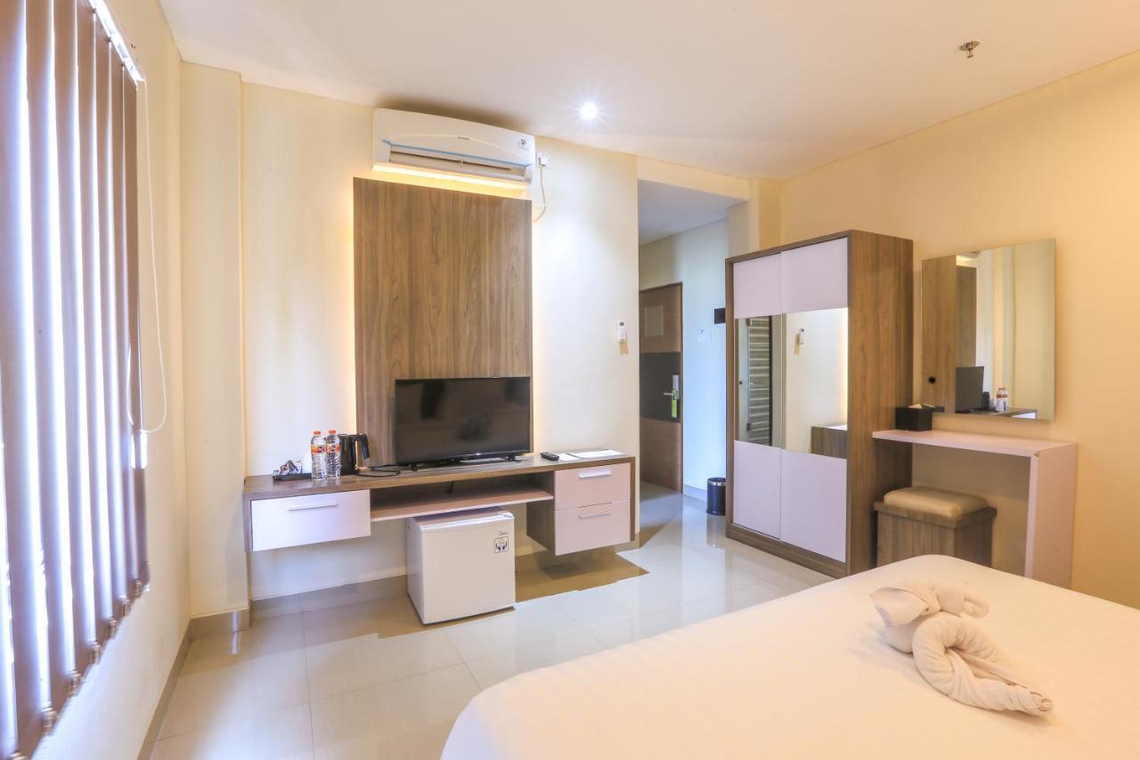 Canggu Dream Village Hotel And Suites Екстериор снимка